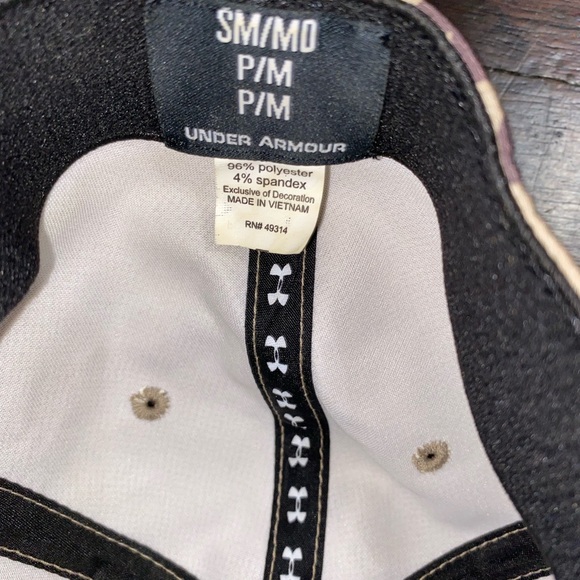 Under Armour Texas Tech camo hat - Picture 4 of 4